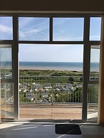 Bluebird - Coastal Charm in Carmarthenshire