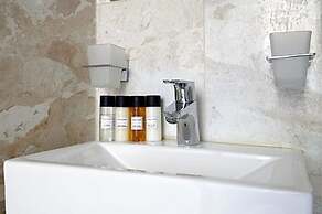 Central Stays by REMOTLYS.com