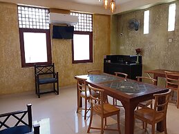 La Cozy Hotel & Restaurant