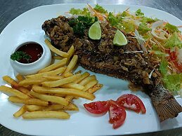 La Cozy Hotel & Restaurant