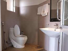 La Cozy Hotel & Restaurant