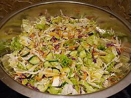 La Cozy Hotel & Restaurant