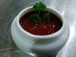 La Cozy Hotel & Restaurant