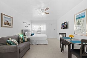 Sunset Inn - Hallandale Beach