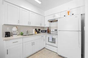 Sunset Inn - Hallandale Beach