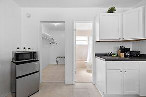 Sunset Inn - Hallandale Beach