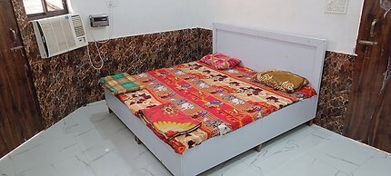 SHRI  KRISHNA SHRYAASHRYA ASHRAM