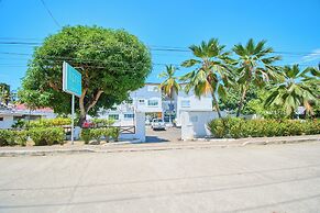 Kpré Coveñas by Bernalo Hotels