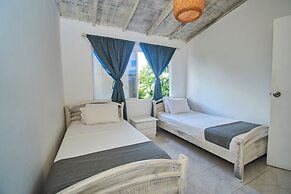 Kpré Coveñas by Bernalo Hotels