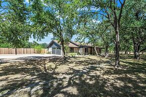 Hot Tub Pool Firepit Gameroom Guesthouse