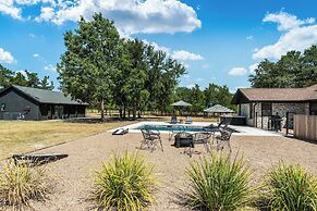 Hot Tub Pool Firepit Gameroom Guesthouse