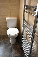 Spacious Coventry House With 4 Bedrooms