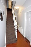 Spacious Coventry House With 4 Bedrooms