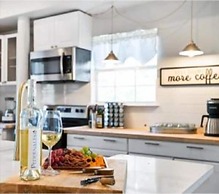 Luxe Farmhouse Hot Tub Pool On 5 Acres