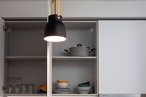 Simone You Urban Stay