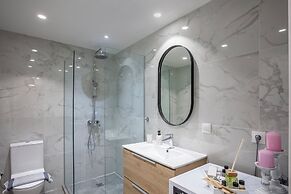 Simone You Urban Stay