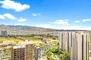 Waikiki Banyan 1BR Condos with No Parking