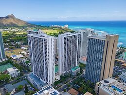 Waikiki Banyan 1BR Condos with No Parking