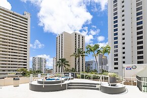 Waikiki Banyan 1BR Condos with No Parking
