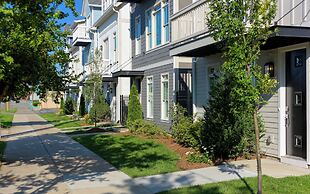 The Monroe by AvantStay – Stylish Group Stay with Easy Access to Attra