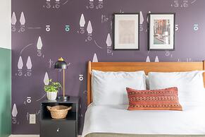 The Monroe by AvantStay – Stylish Group Stay with Easy Access to Attra