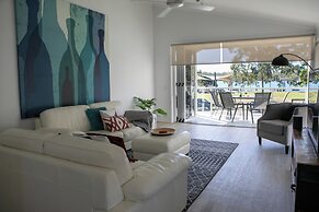 Lazy Days 1 by Stay Noosa