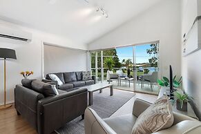 Lazy Days 1 by Stay Noosa