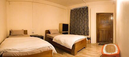Ado Homestay