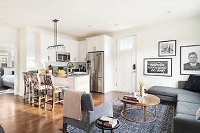 Hart Suites by AvantStay – Stylish Townhome Near Downtown Nashville