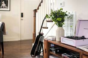 Hart Suites by AvantStay – Stylish Townhome Near Downtown Nashville