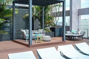 Riveria City by Plush