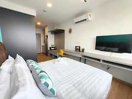 Riveria City by Plush