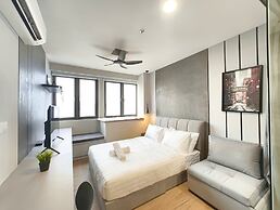 Riveria City by Plush