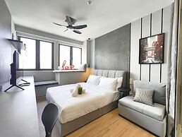 Riveria City by Plush