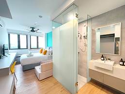 Riveria City by Plush