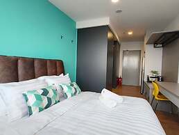 Riveria City by Plush