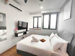 Riveria City by Plush