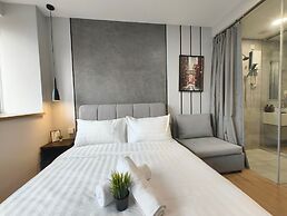 Riveria City by Plush