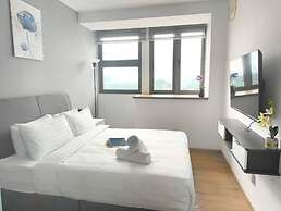 Riveria City by Plush