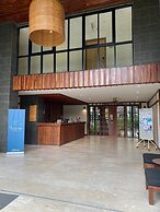 The Title V by The Esquire