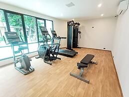 The Title V by The Esquire