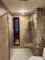 The Title V by The Esquire