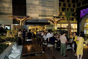 The Wellington-Republic Plaza Airport