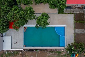 Kings Kraft River Side Resort