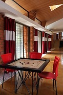 White Triangle By Joy Suites