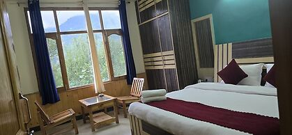 The Candy Cottage By GRB