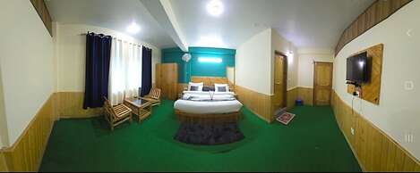 The Candy Cottage By GRB