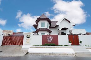 The Star Pool Villa Hatyai