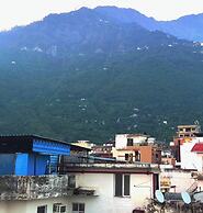 Hotel Ishaan International