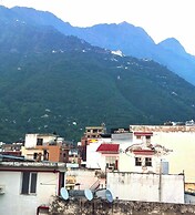 Hotel Ishaan International